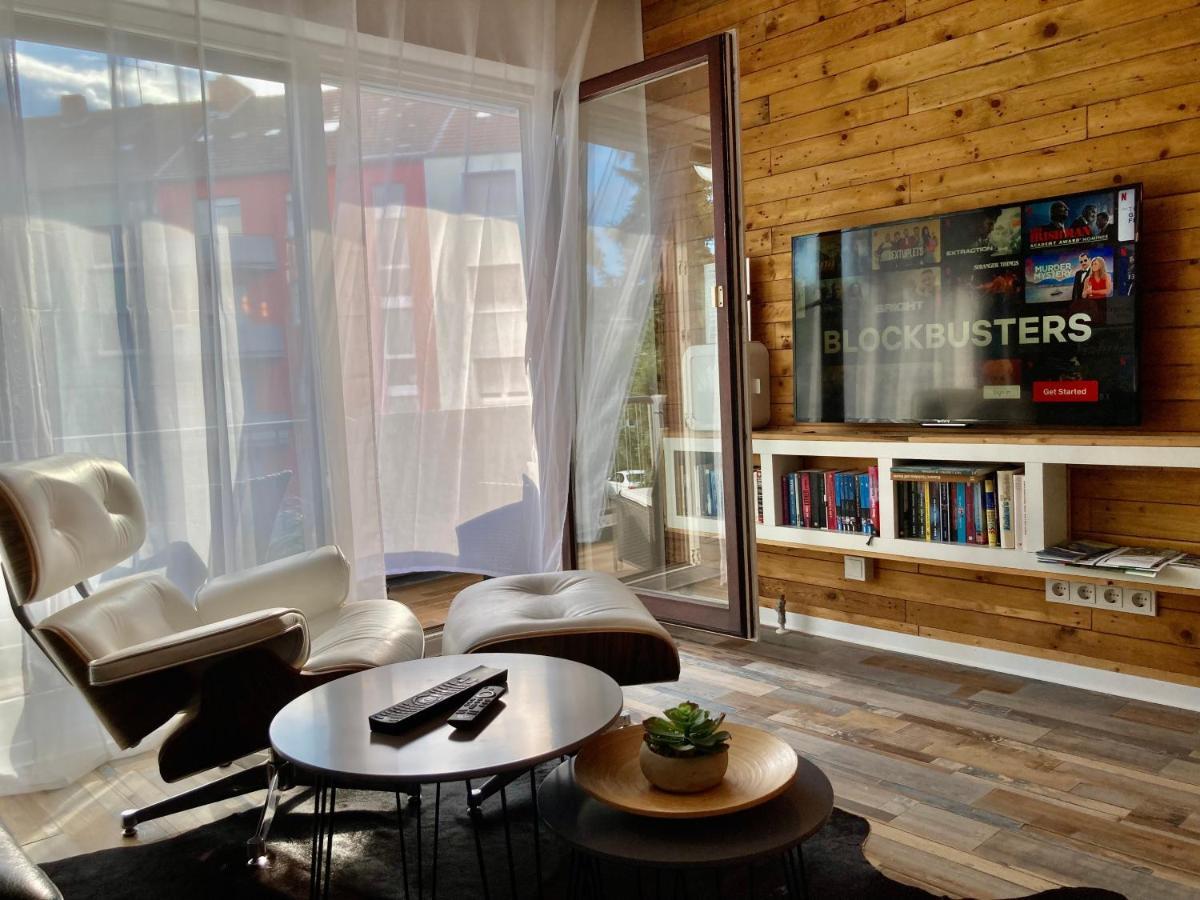 Living At Saarpartments -Adultsonly- 2 Bedrooms, Kitchen - Business & Holiday Apartments For Long- And Short Term Stay, 3 Min To Train Station, Secure E-Bike Parking! 사르브루켄 외부 사진